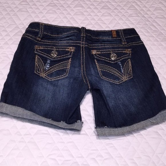 Zanadi Women’s Shorts‎ Jeans Size 3 - Picture 4 of 5